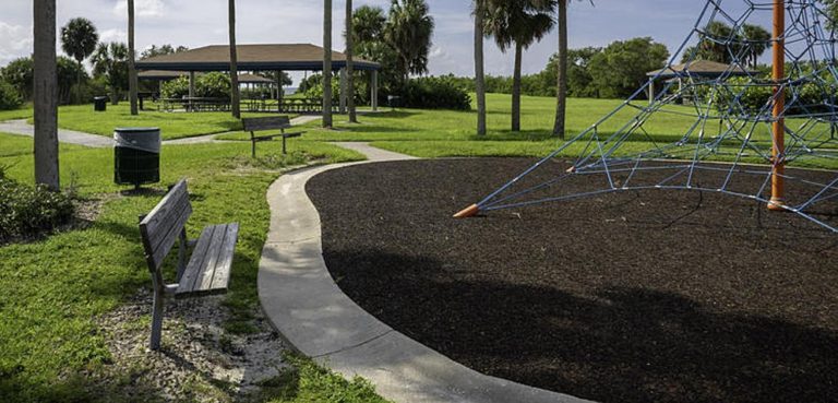 large picnic island climber slideshow 0 768x369
