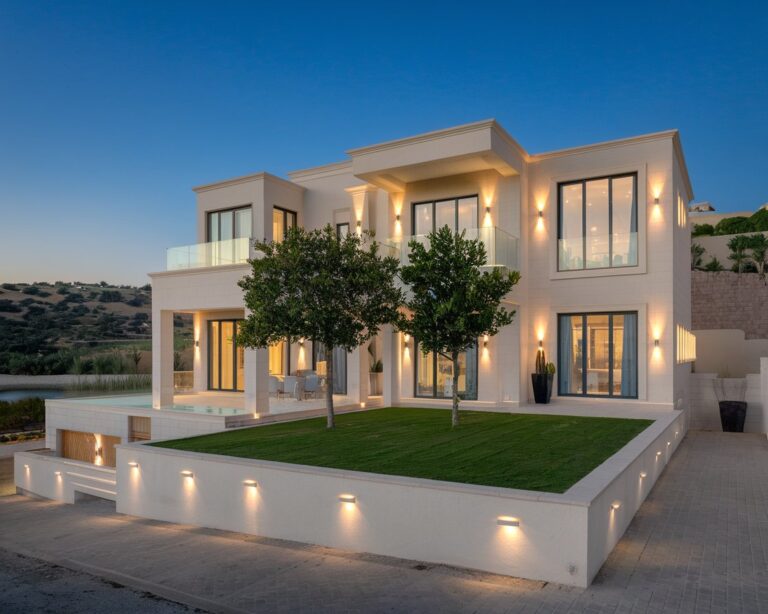a photo of a beautiful luxury villa in t Tlep7wB RrOLqVVJOTtSTg cthoepIbS 6cmWqqw9uY2g 768x614