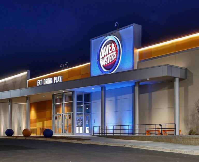 dave busters tampa 768x627